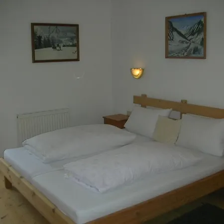 Haus Frank Pitztal Apartment Sankt Leonhard im Pitztal Exterior photo